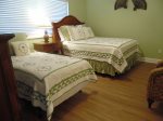 Guest Bedroom With Queen Bed and Twin Bed